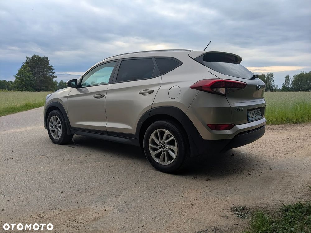 Hyundai Tucson 1.7 CRDI BlueDrive Comfort 2WD - 4