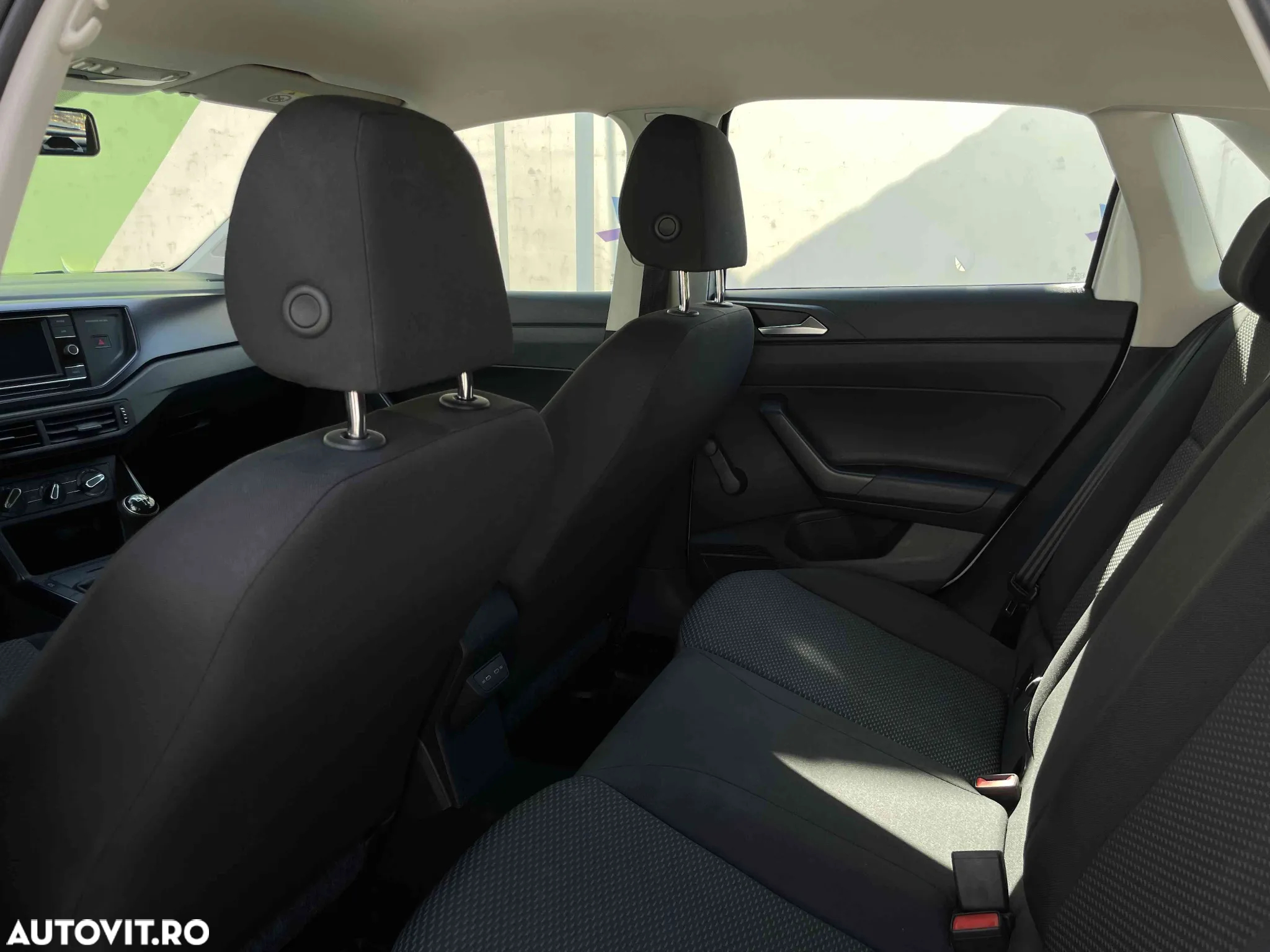 Volkswagen Polo 1.0 Trendline - 14