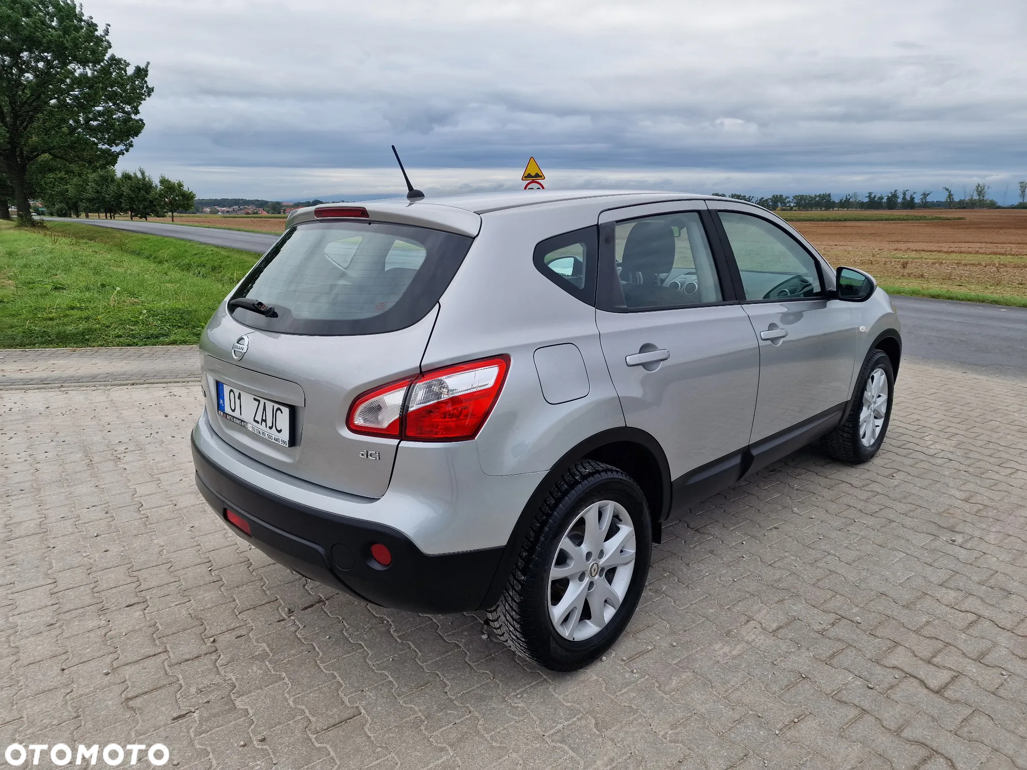 Nissan Qashqai 2.0 dCi 4 x 4 DPF acenta - 11
