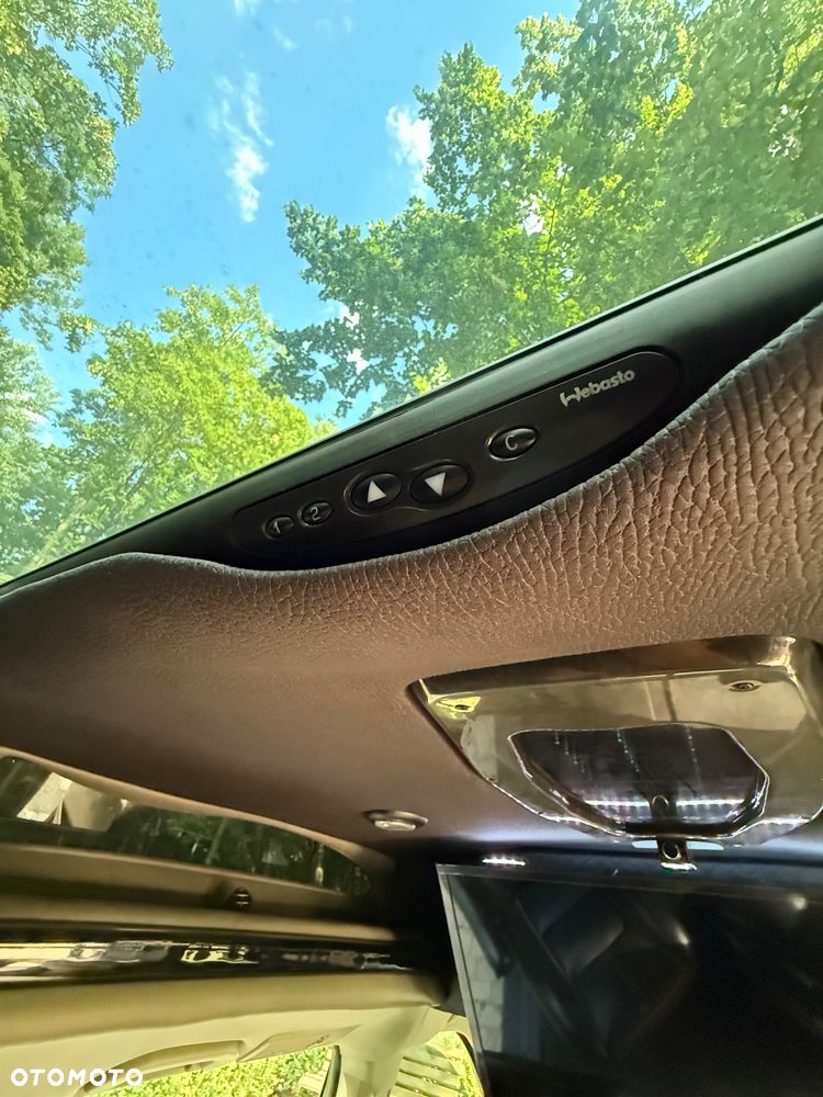 Mercedes-Benz vito metris - 15