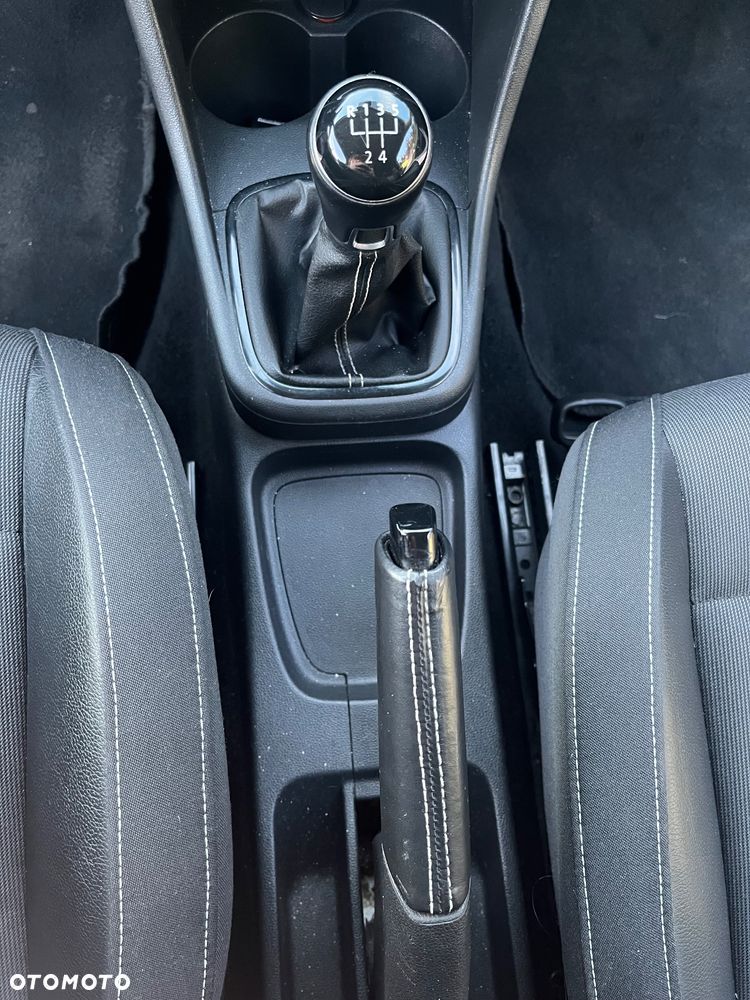 Volkswagen Polo - 13