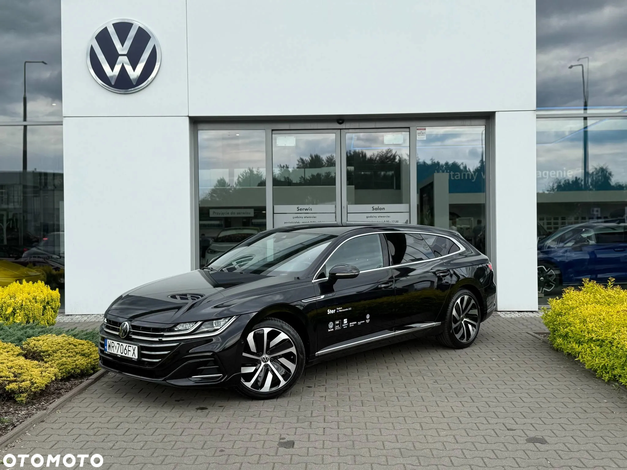 Volkswagen Arteon 2.0 TSI R-Line DSG - 2