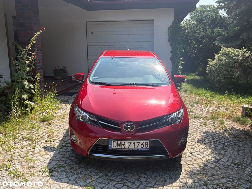 Toyota Auris 1.6 Premium - 3