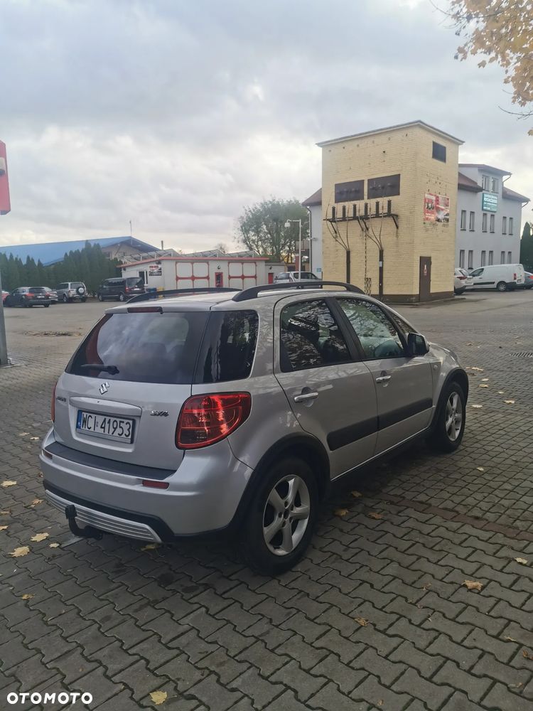 Suzuki SX4 - 3