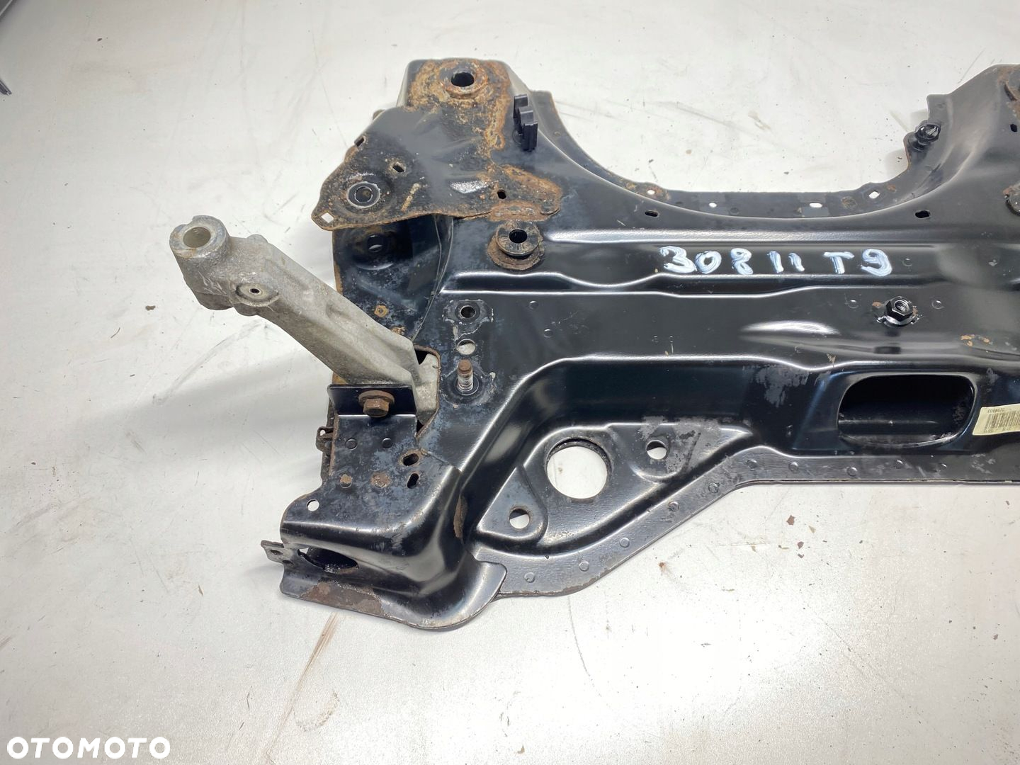 BELKA WÓZEK SANKI PRZÓD PEUGEOT 308 II T9 DIESEL 13-20 7CTG65 - 2