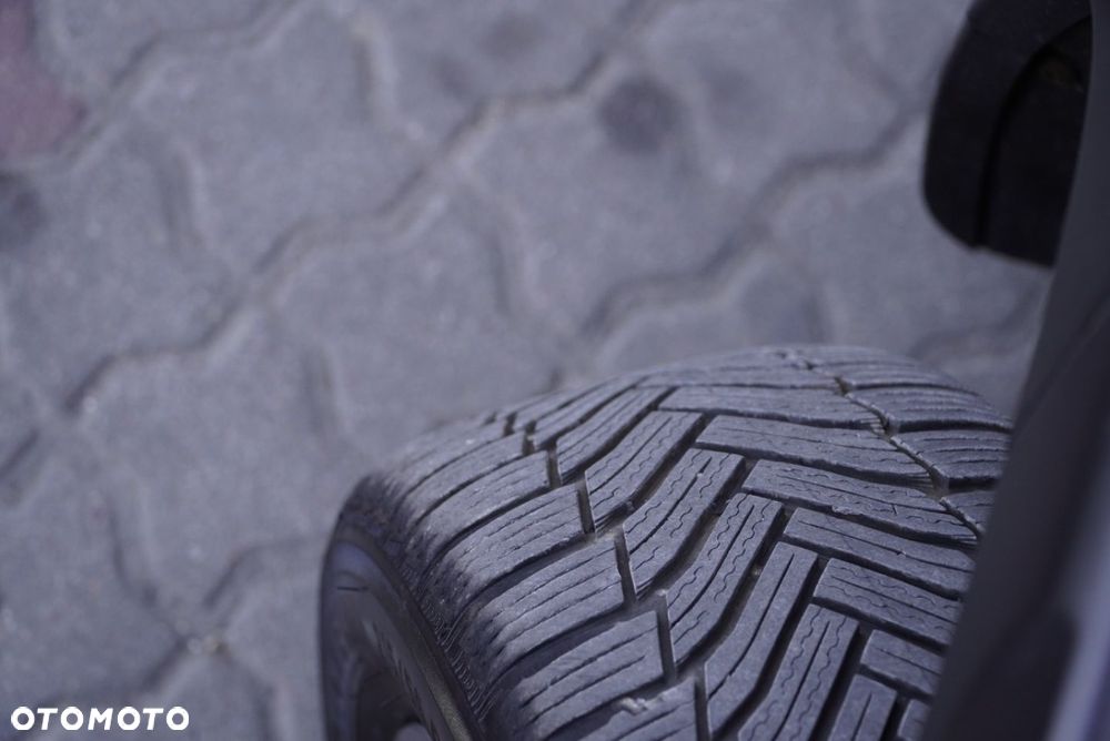 Peugeot Rifter PureTech 110 L1 Allure - 36