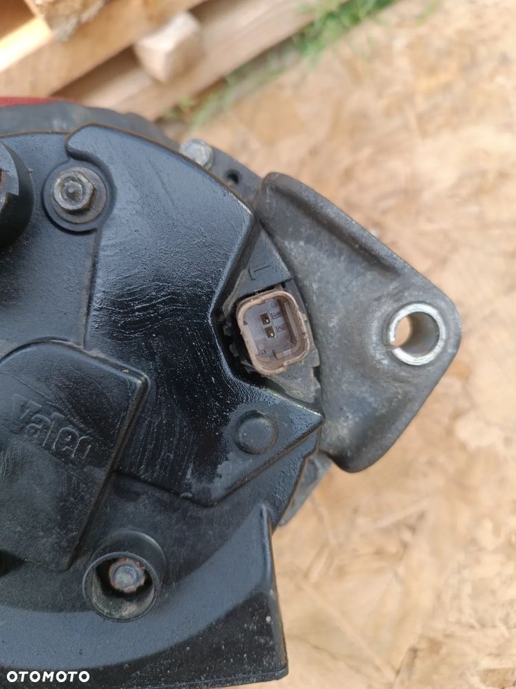 RENAULT CLIO II 1.2 1.4 BENZYNA ALTERNATOR 7700429042 80A - 3