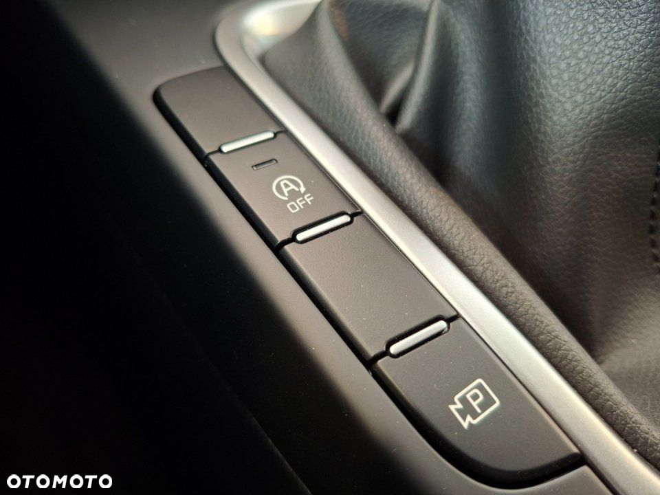 Kia Ceed - 17