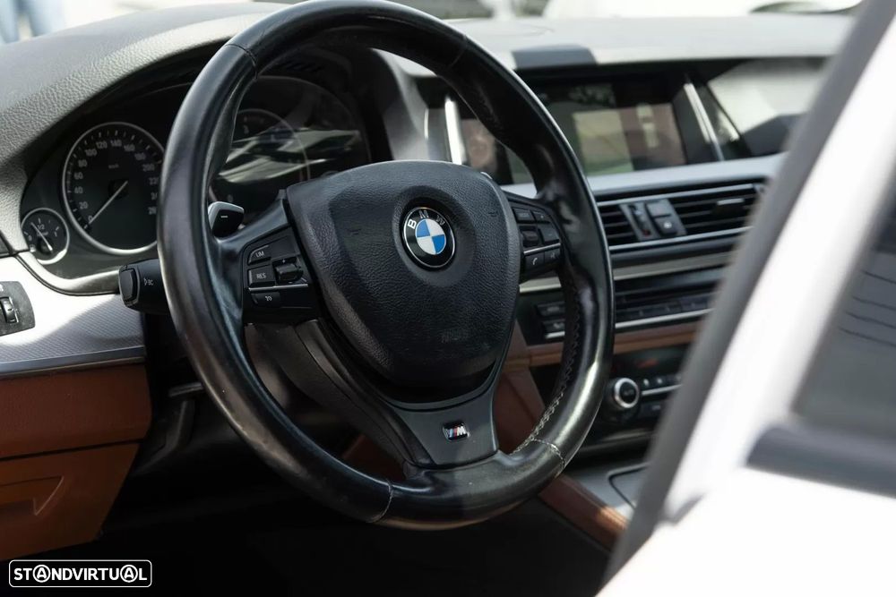 BMW 520 d Pack M Auto - 26