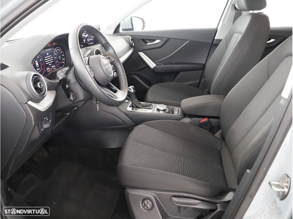 Audi Q2 35 TFSI Advanced S tronic - 13
