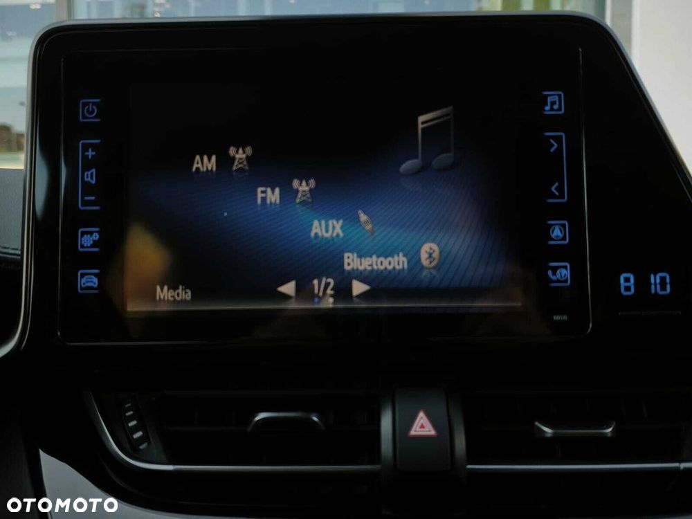 Toyota C-HR 1.2 T Premium - 28