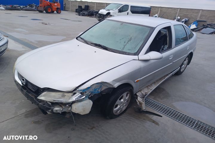 Lampa stop dreapta pe aripa Opel Vectra B [facelift] [1999 - 2002] Ha - 4