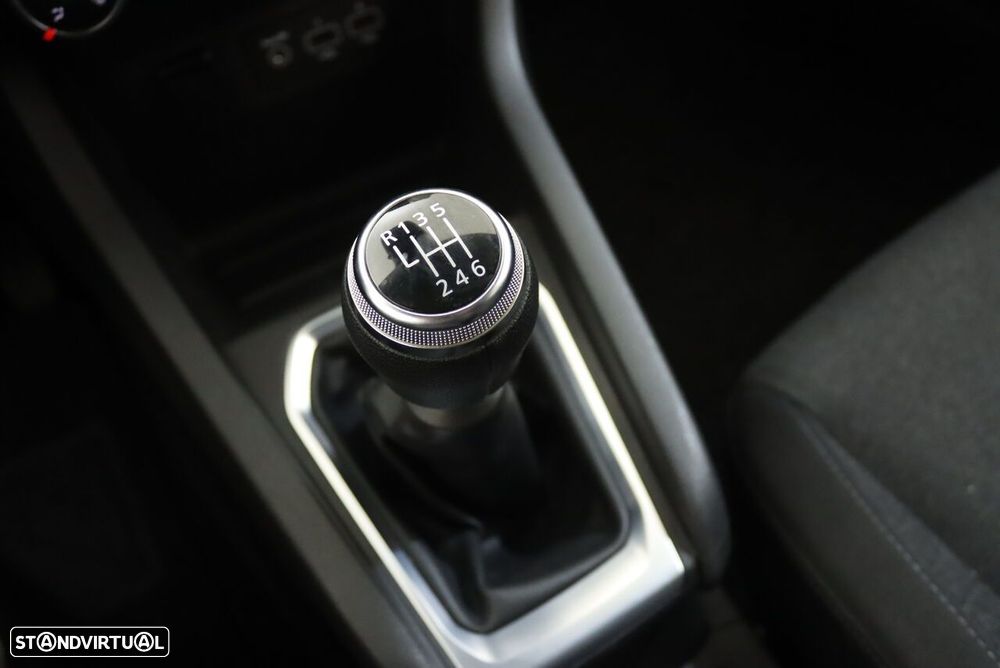 Renault Clio 1.0 TCe Limited Bi-Fuel - 31