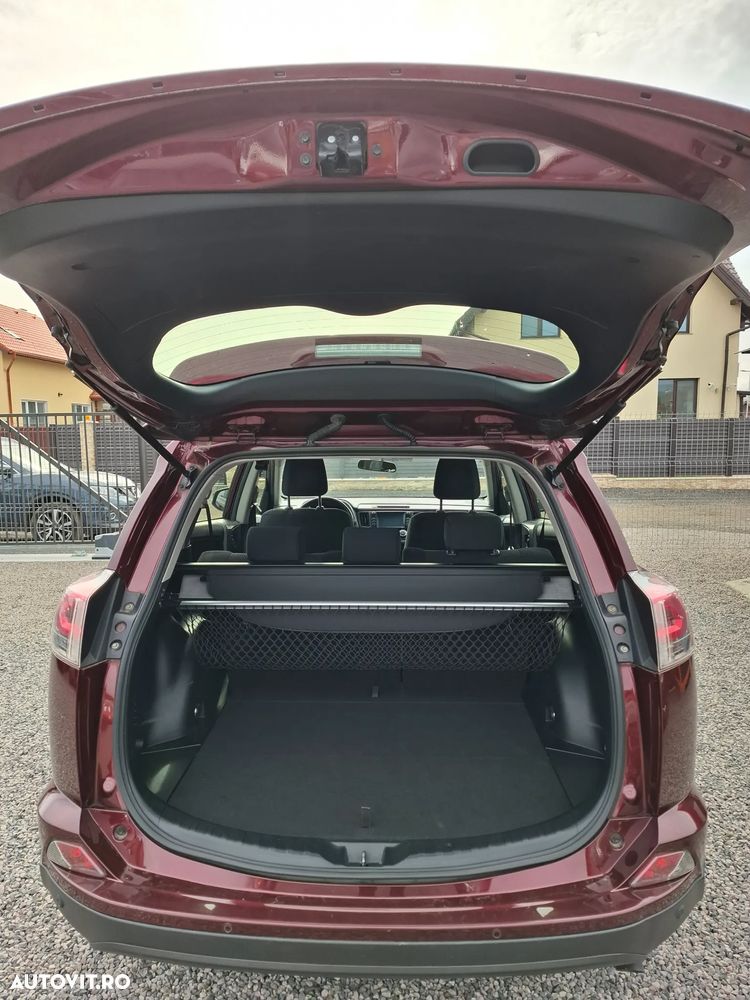 Toyota RAV4 2.0 D-4D 4x2 Start-Stop - 23