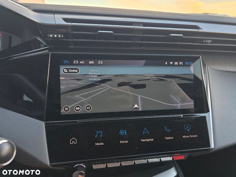 Peugeot 308 180 e-EAT8 Allure - 21