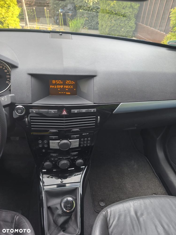 Opel Astra 1.8 Cosmo - 19