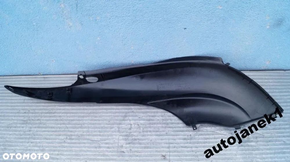 Owiewka lewa tył Honda SH300 06-10 83600-KTW-9000 - 2
