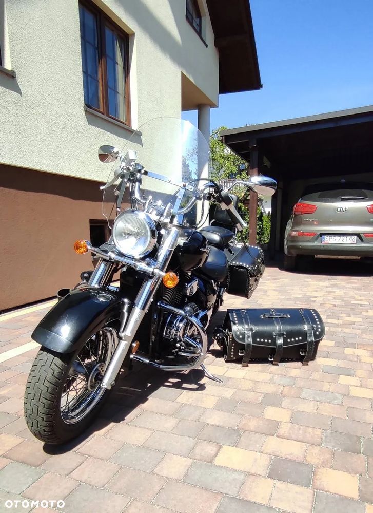 Suzuki Boulevard - 2