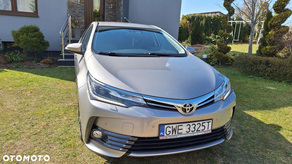 Toyota Corolla 1.6 Prestige MS - 25