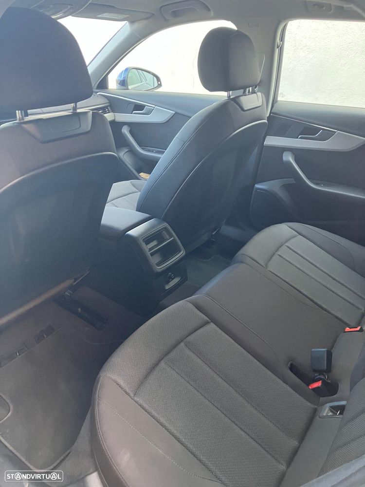 Audi A4 Avant 30 TDI S tronic - 11