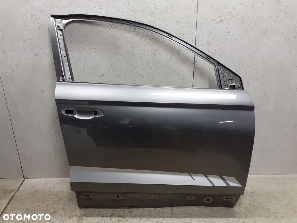 DRZWI PRZEDNIE PRZÓD PRAWE SEAT ATECA 575 2016->