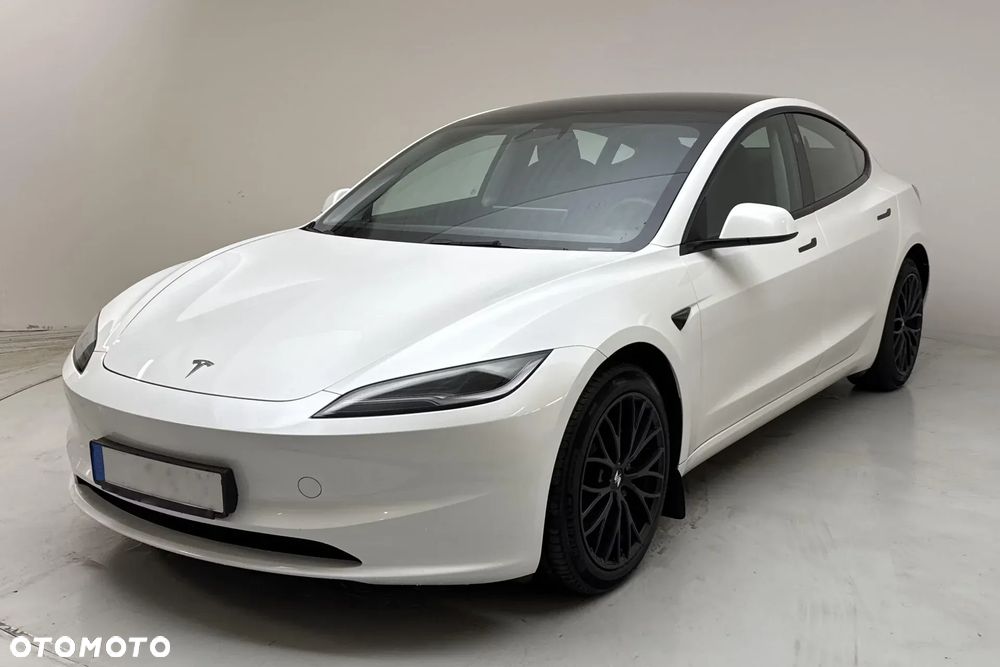 Tesla Model 3 Langstreckenbatterie Allradantrieb Dual Motor