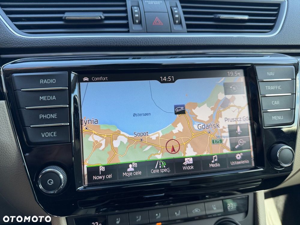 Skoda Superb 2.0 TDI 4x4 L&K DSG - 28