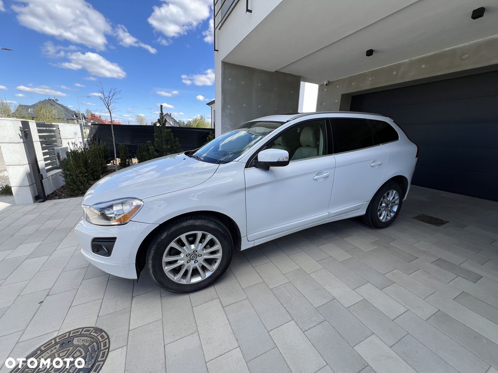 Volvo XC 60 - 2
