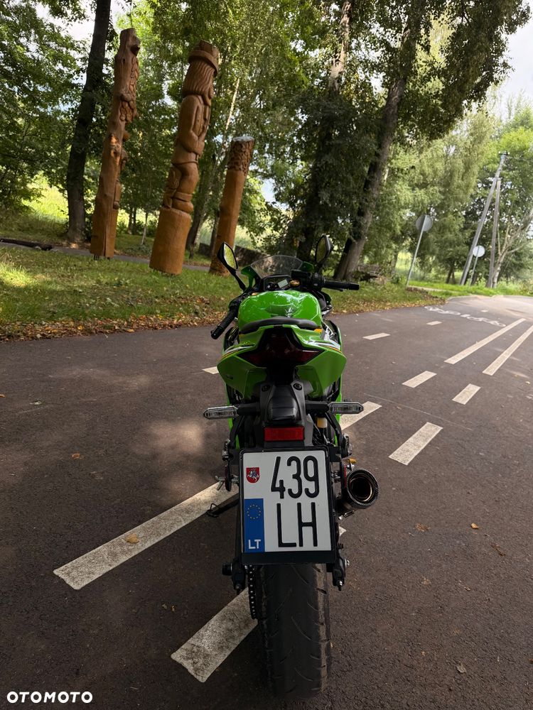 Kawasaki ZX - 4