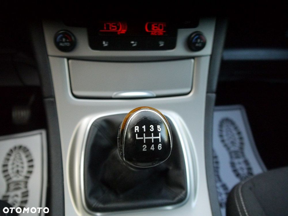 Ford Galaxy 2.0 TDCi Ambiente - 20