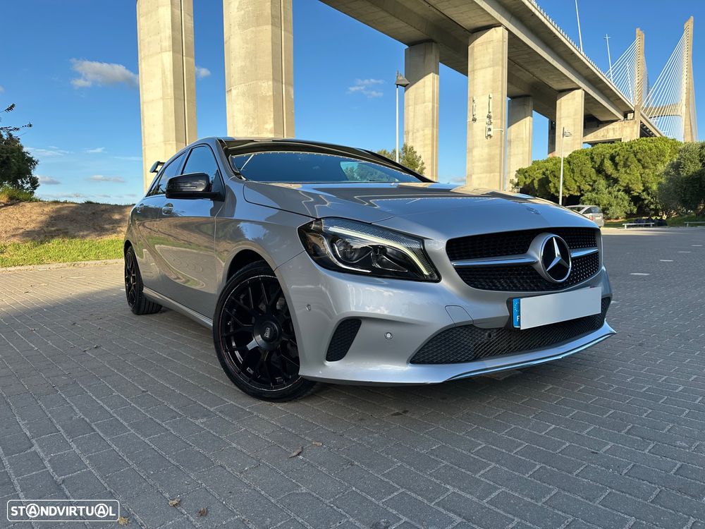 Mercedes-Benz A 200 2016 photo 4