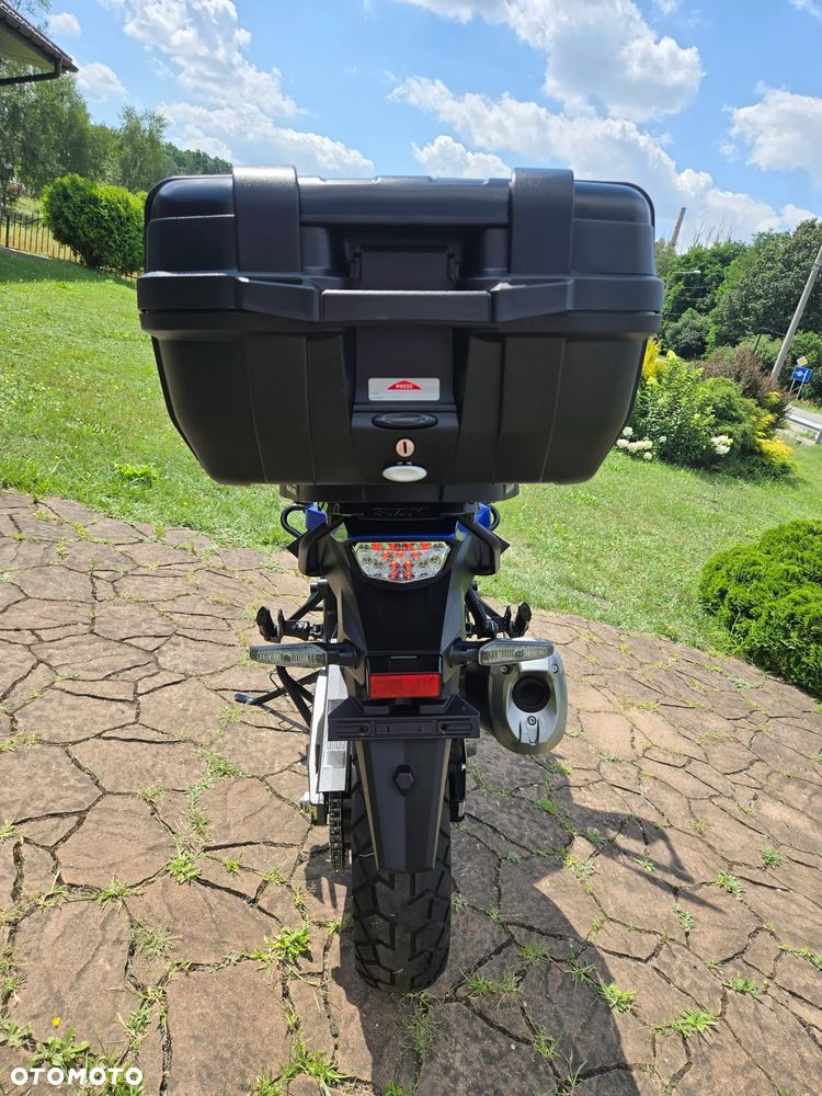 Suzuki V-STROM - 7