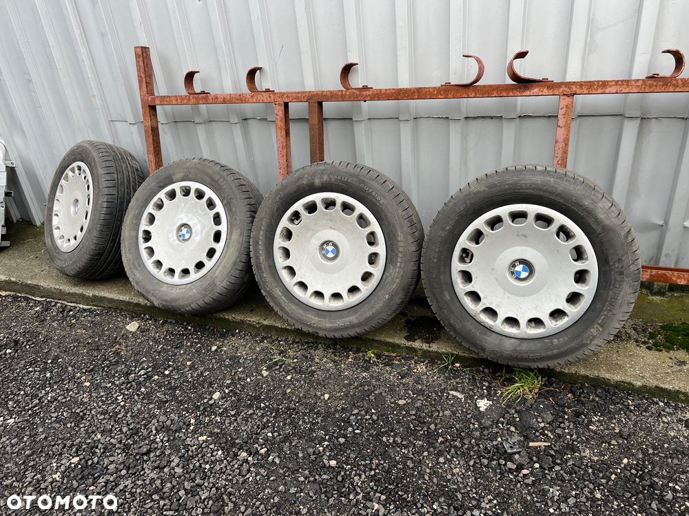 Bmw e39 15” felgi opony lato koła letnie 205/65/15 Bardzo ładne opony !
