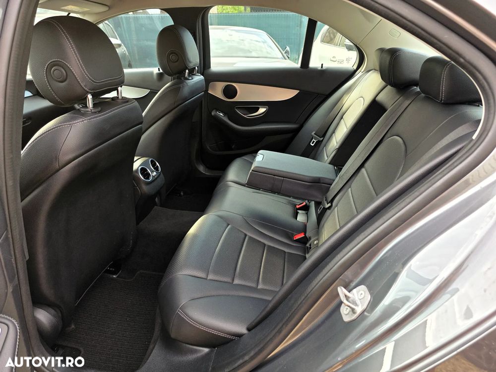 Mercedes-Benz C 220 d 4Matic 7G-TRONIC Exclusive - 18