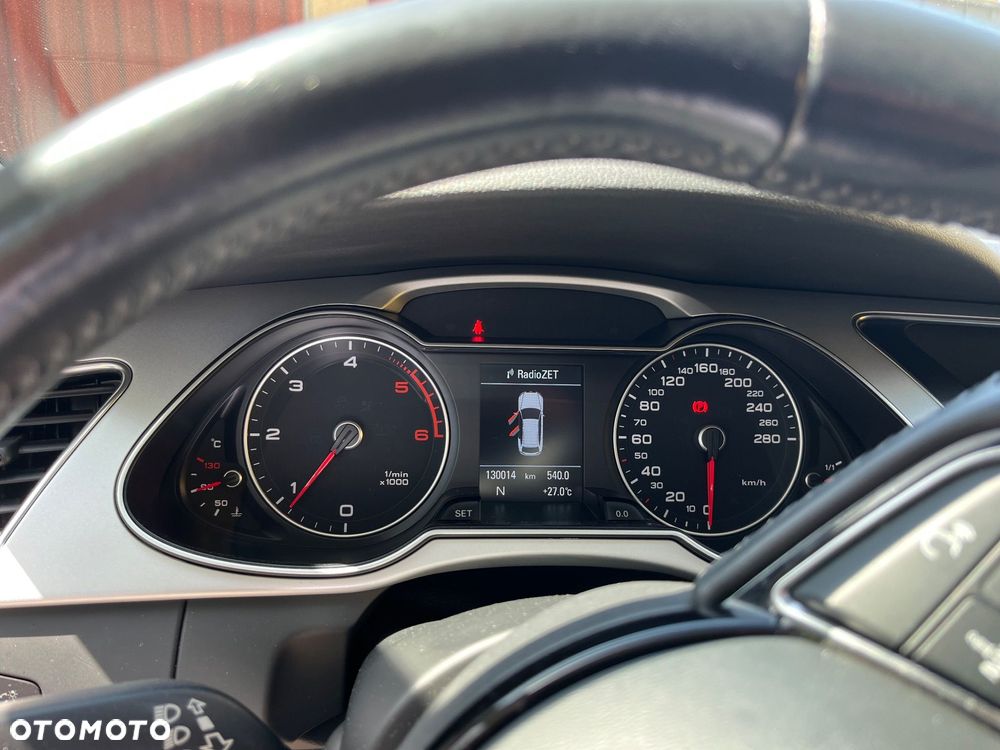 Audi A4 Avant 2.0 TDI DPF clean diesel quattro S tronic S line Sportpaket - 16