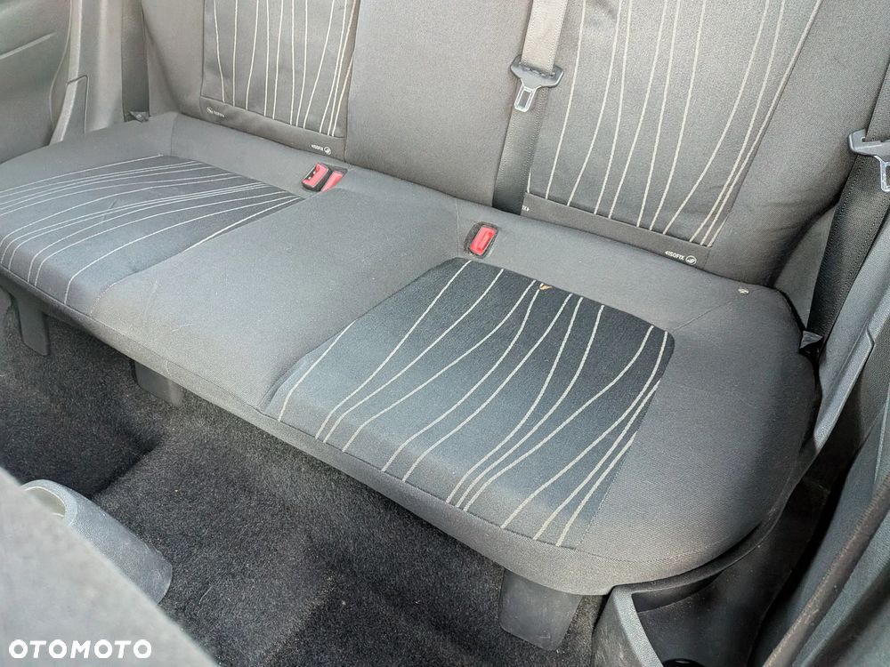 Opel Corsa - 10