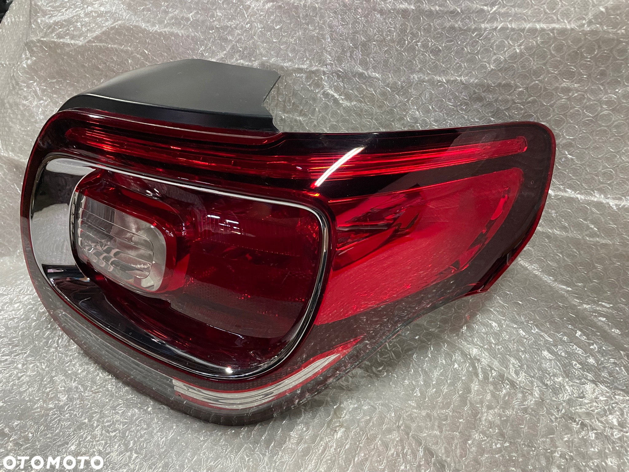 LAMPA TYŁ PRAWA CITROEN DS3 VP9PPX-13404-AX - 6