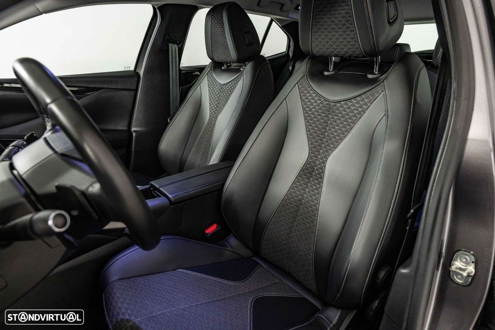 DS DS4 E-Tense Trocadero EAT8 - 9