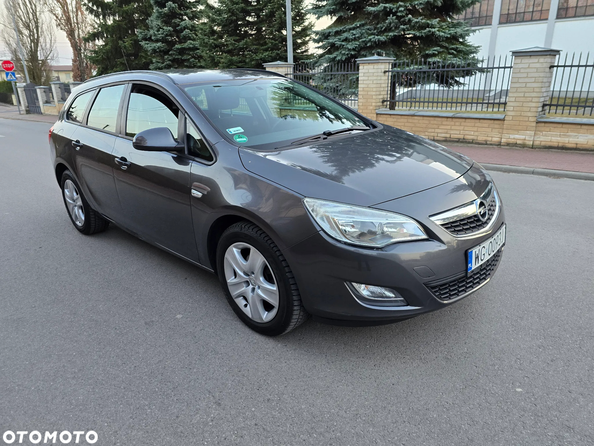 Opel Astra IV 2.0 CDTI Sport - 2