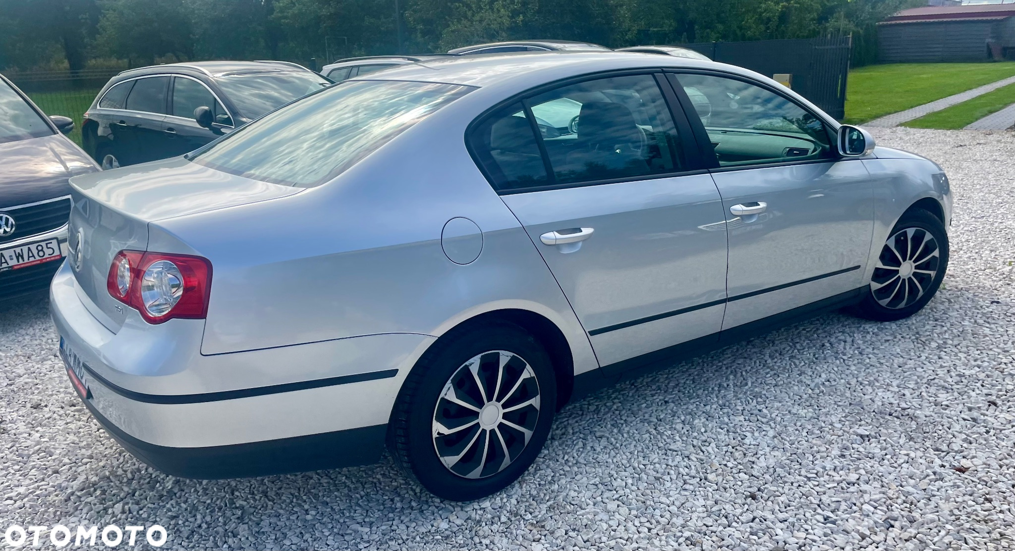 Volkswagen Passat - 13