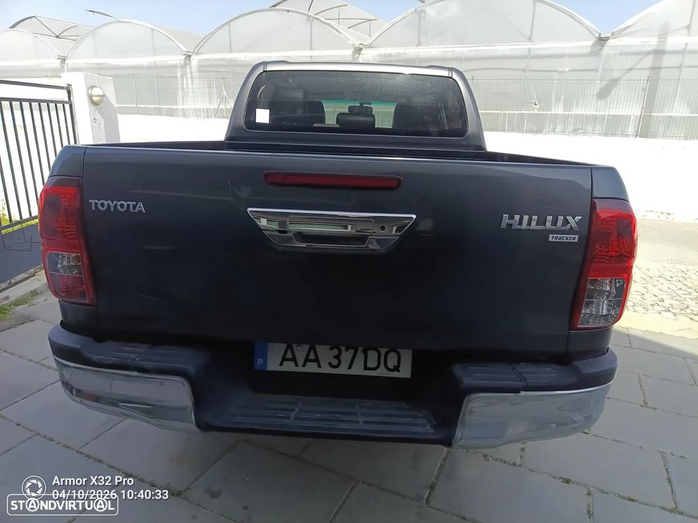 Toyota Hilux 2.4 D-4D 2WD CD Tracker - 3