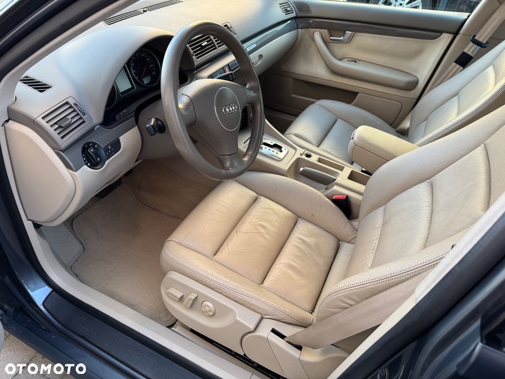Audi A4 Avant 3.0 Multitronic - 14