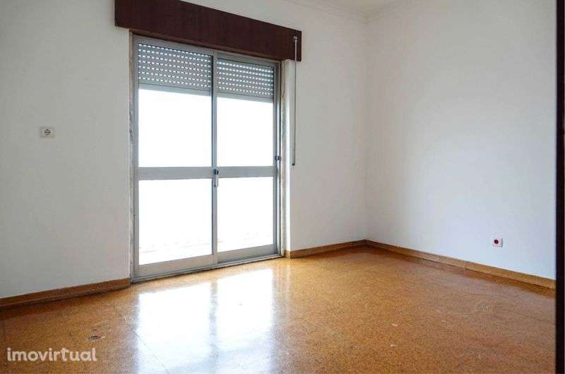 Casa T3 na zona de abrantes - Grande imagem: 3/7