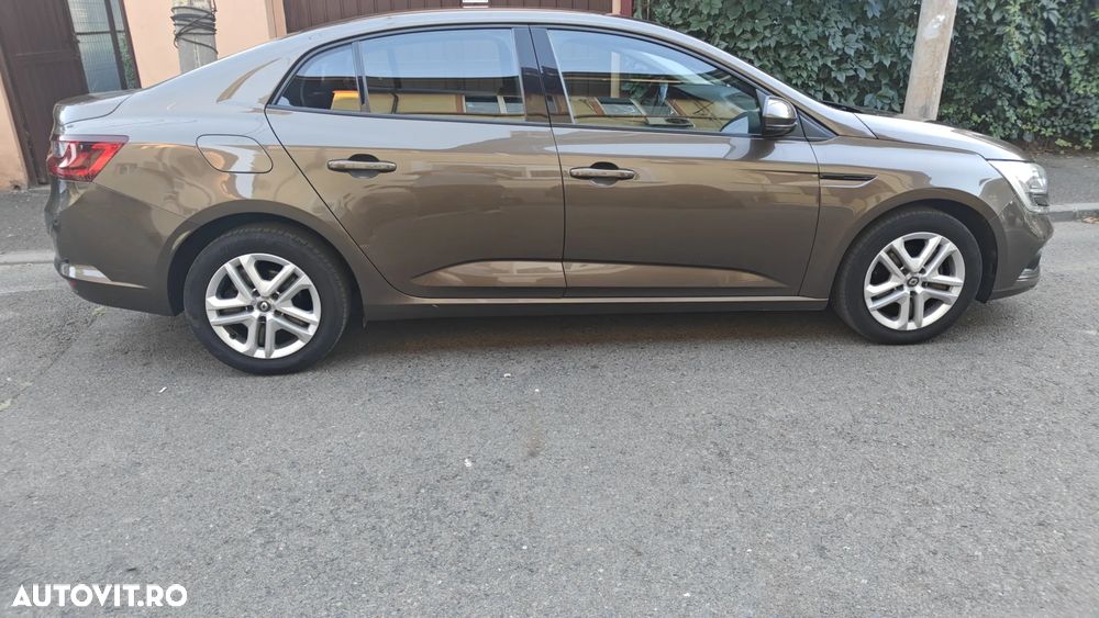 RENAULT Megane 2019 — imagine 9