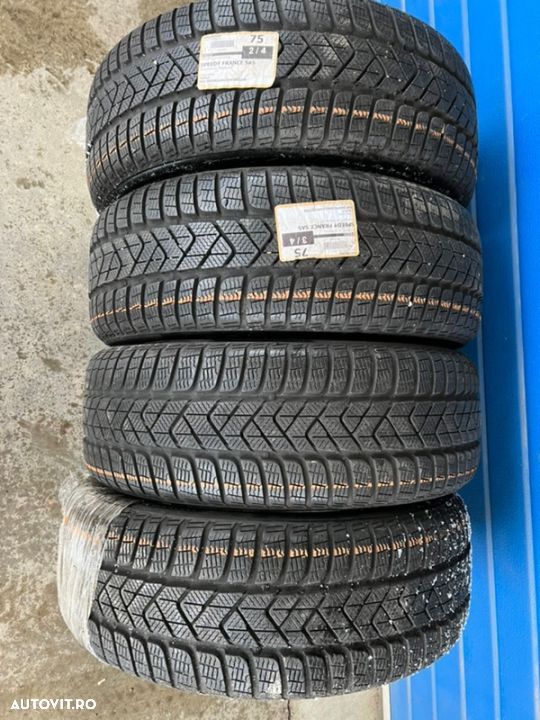 vând 4 anvelope 225/55/18 Pirelli de iarnă ca noi - 1