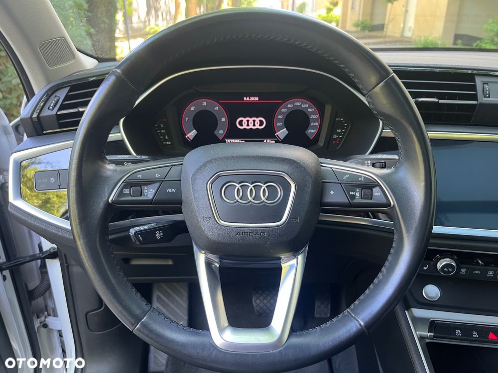 Audi Q3 2.0 TDI S tronic - 17