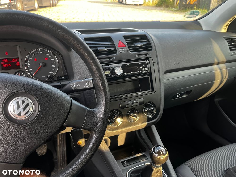 Volkswagen Golf 1.6 Goal - 8
