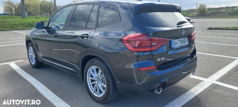 BMW X3 xDrive20i Aut. Advantage - 7
