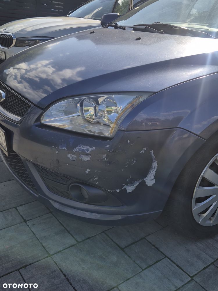 Ford Focus 2.0 Trend - 14