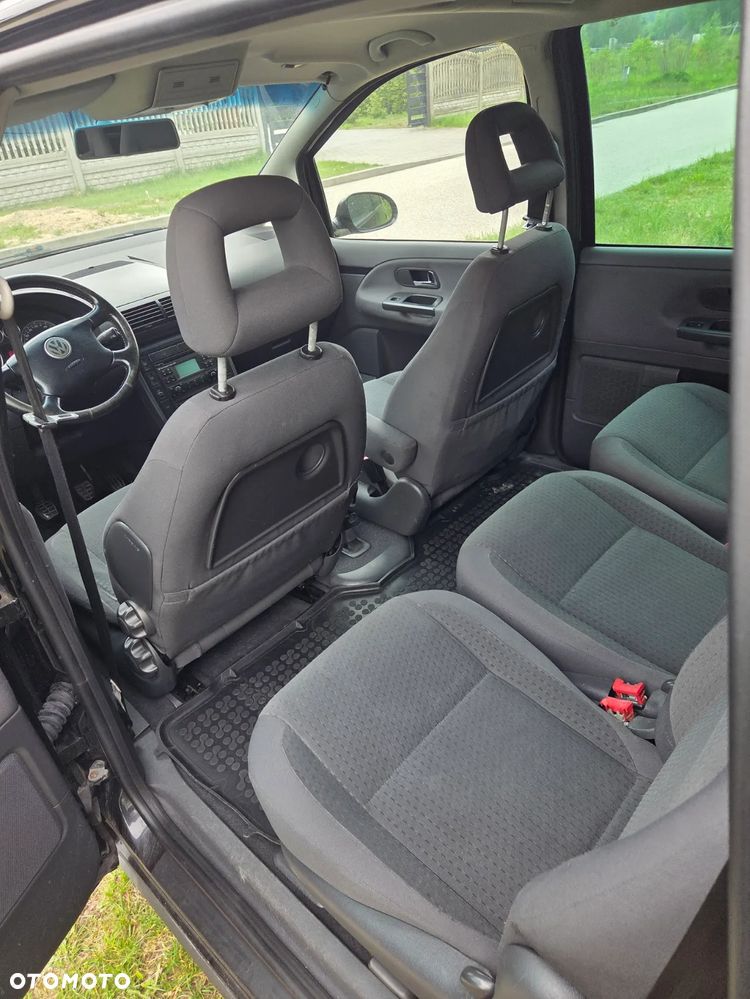 Volkswagen Sharan 2.0 TDI Highline - 6
